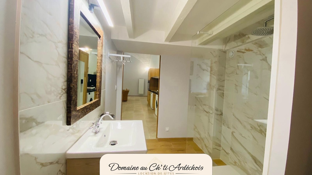 Photo of Bathroom in Rochessauve