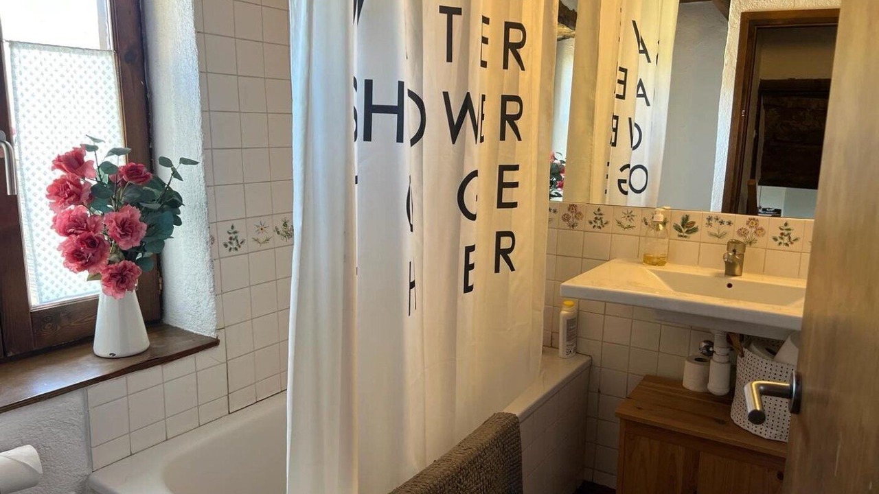 Photo of Bathroom in Palau-de-Cerdagne