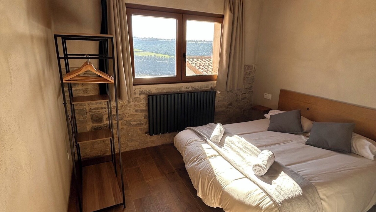 Photo of Bedroom in Llorac