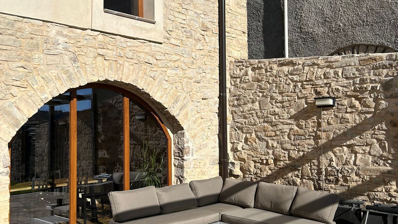 Photo of Patio Balcony in Llorac