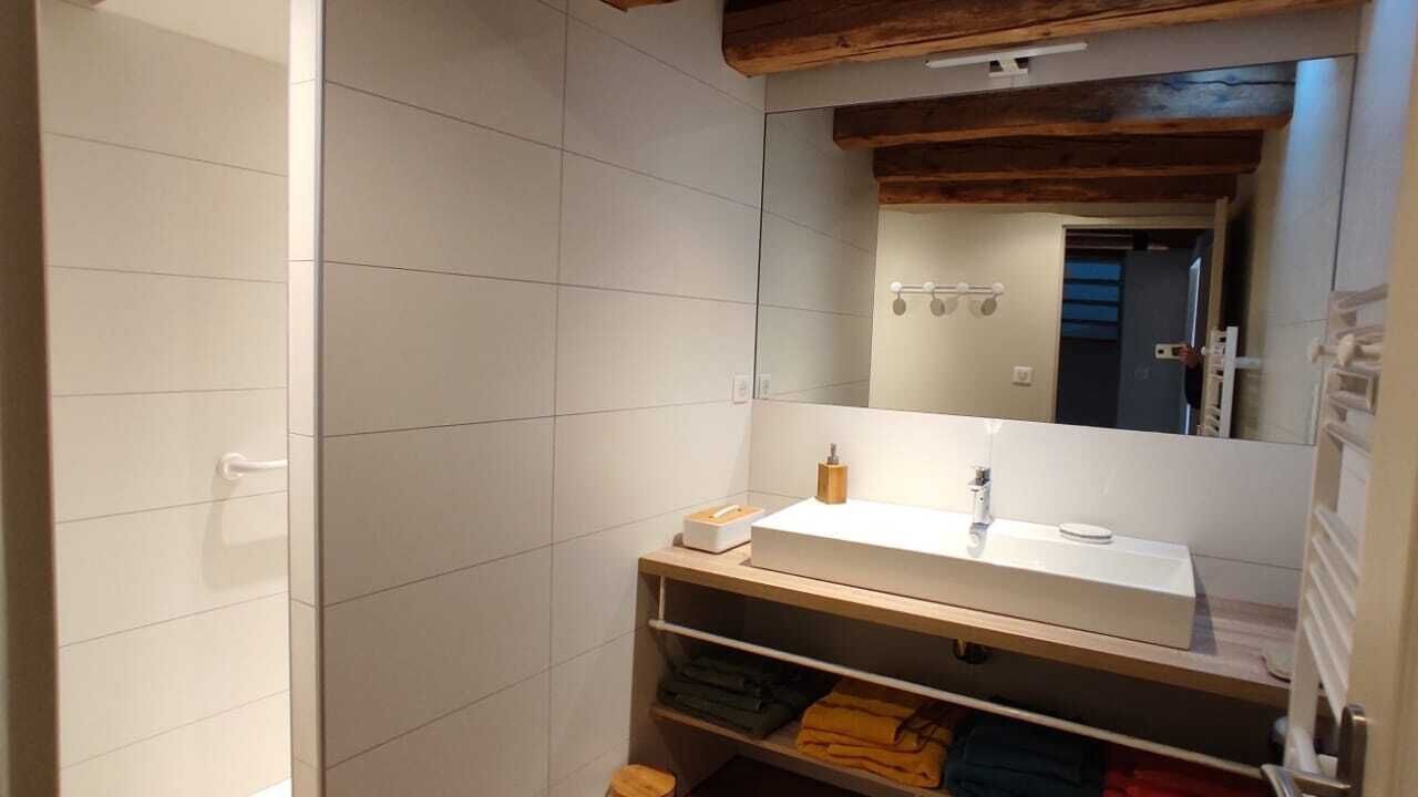 Photo of Bathroom in Valuejols