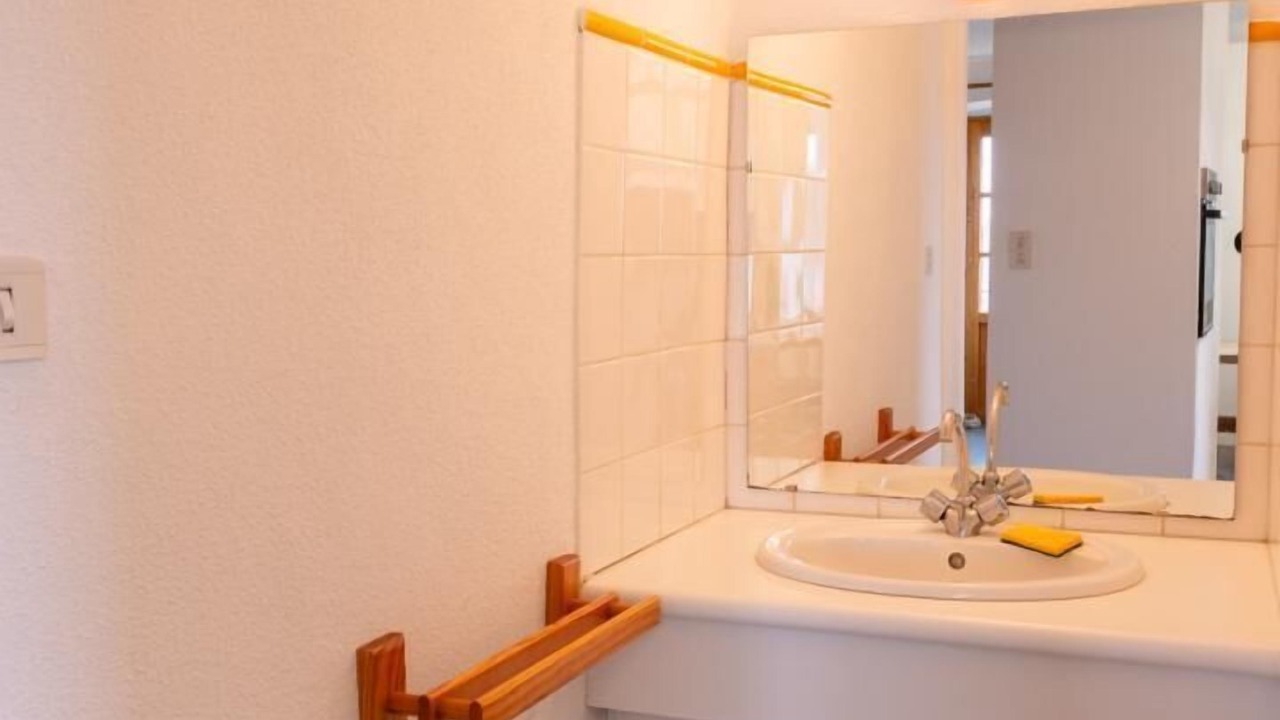 Photo of Bathroom in Saint-Paul-le-Froid