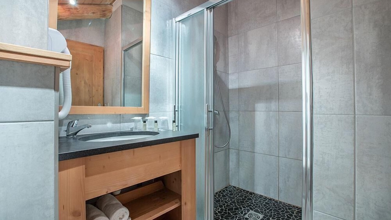 Photo of Bathroom in Les Almes