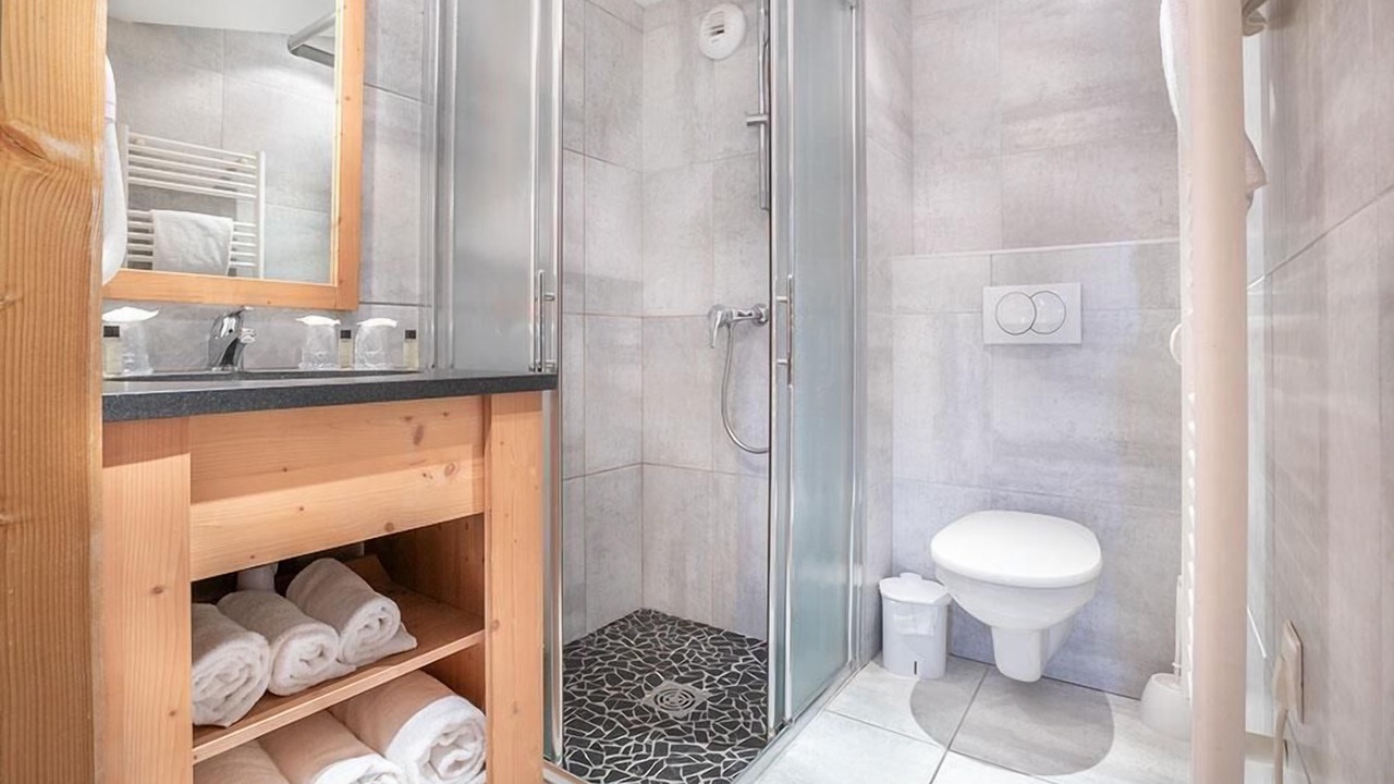 Photo of Bathroom in Les Almes