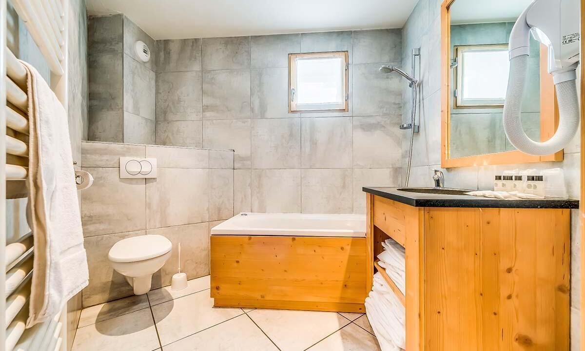Photo of Bathroom in Les Almes