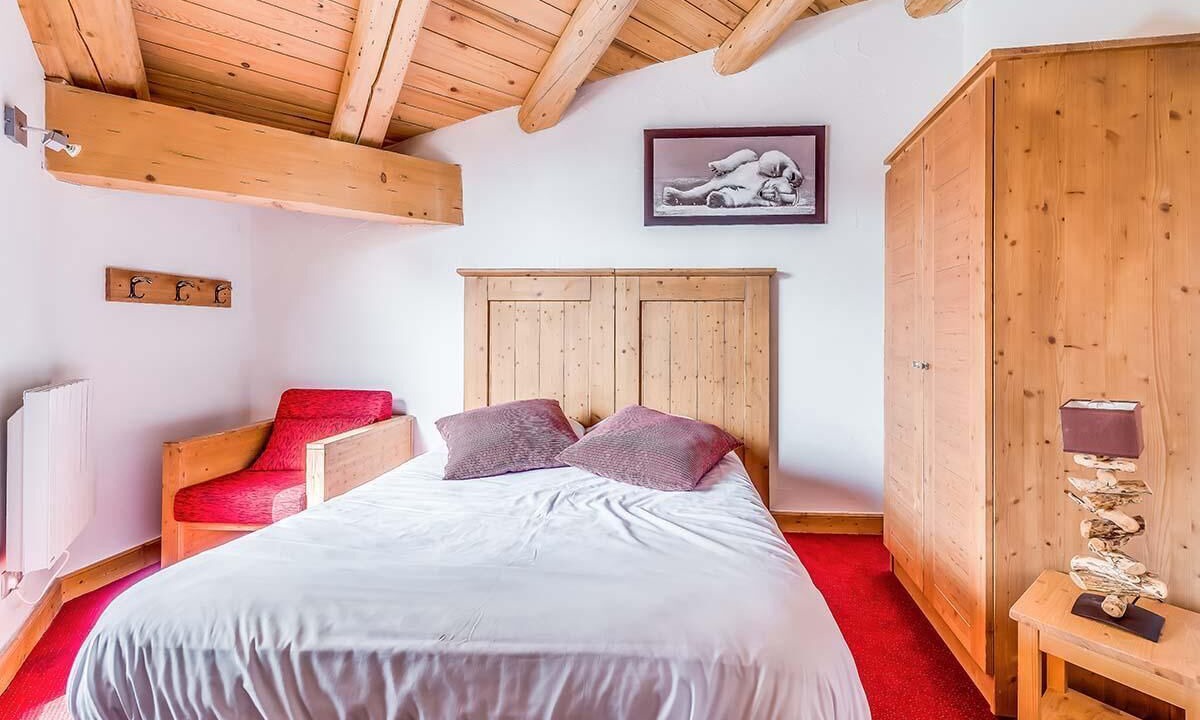 Photo of Bedroom in Les Almes