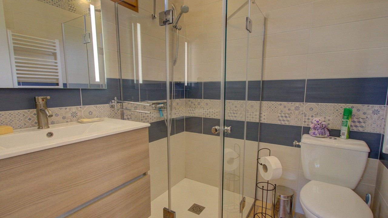 Photo of Bathroom in Mirabel-aux-Baronnies