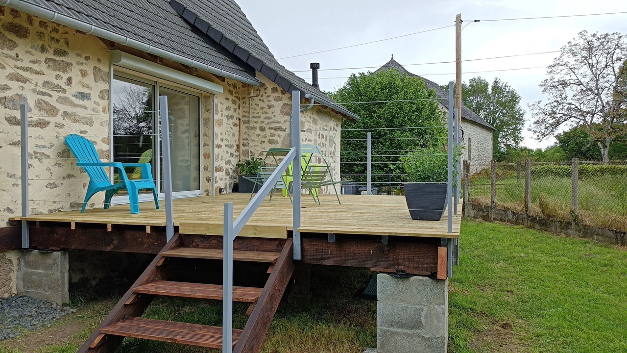 Photo of Patio Balcony in Saint-Julien-le-Pelerin
