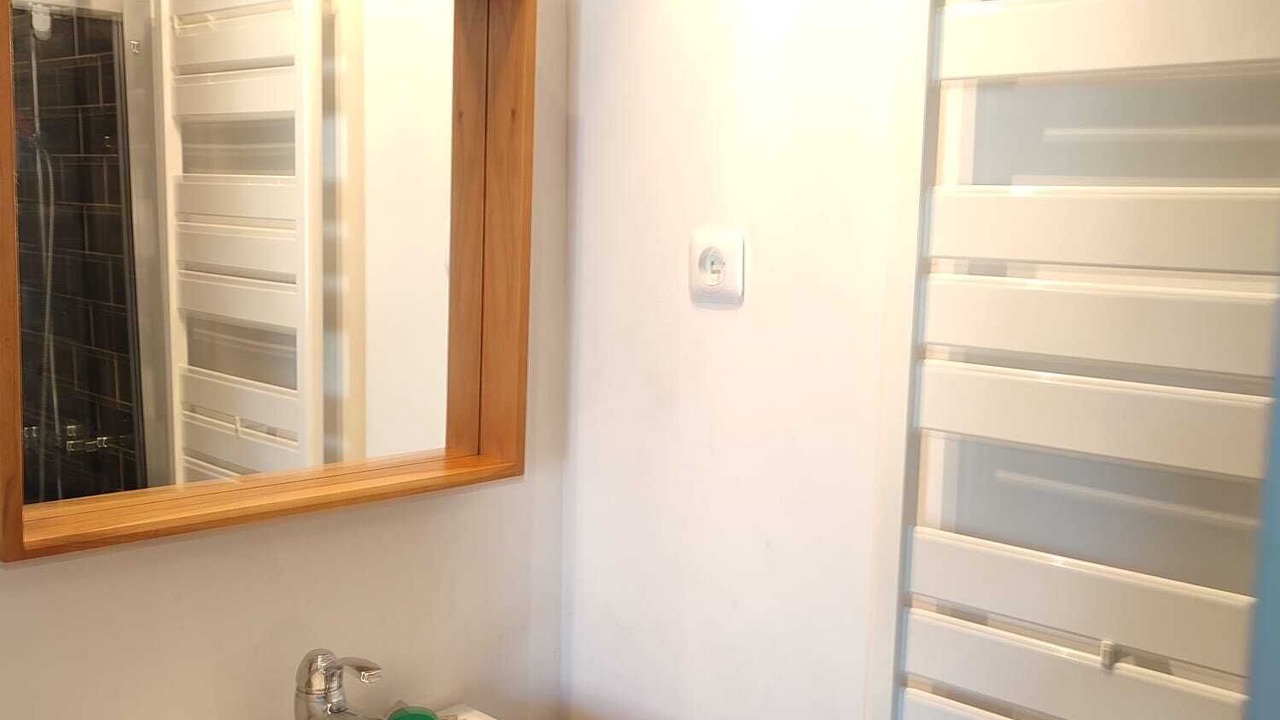 Photo of Bathroom in Cenon