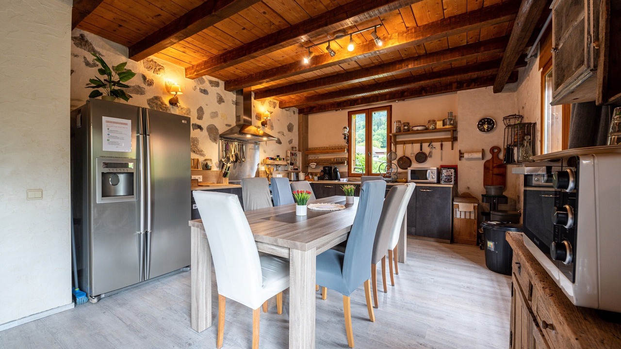 Photo of Kitchen in Giez