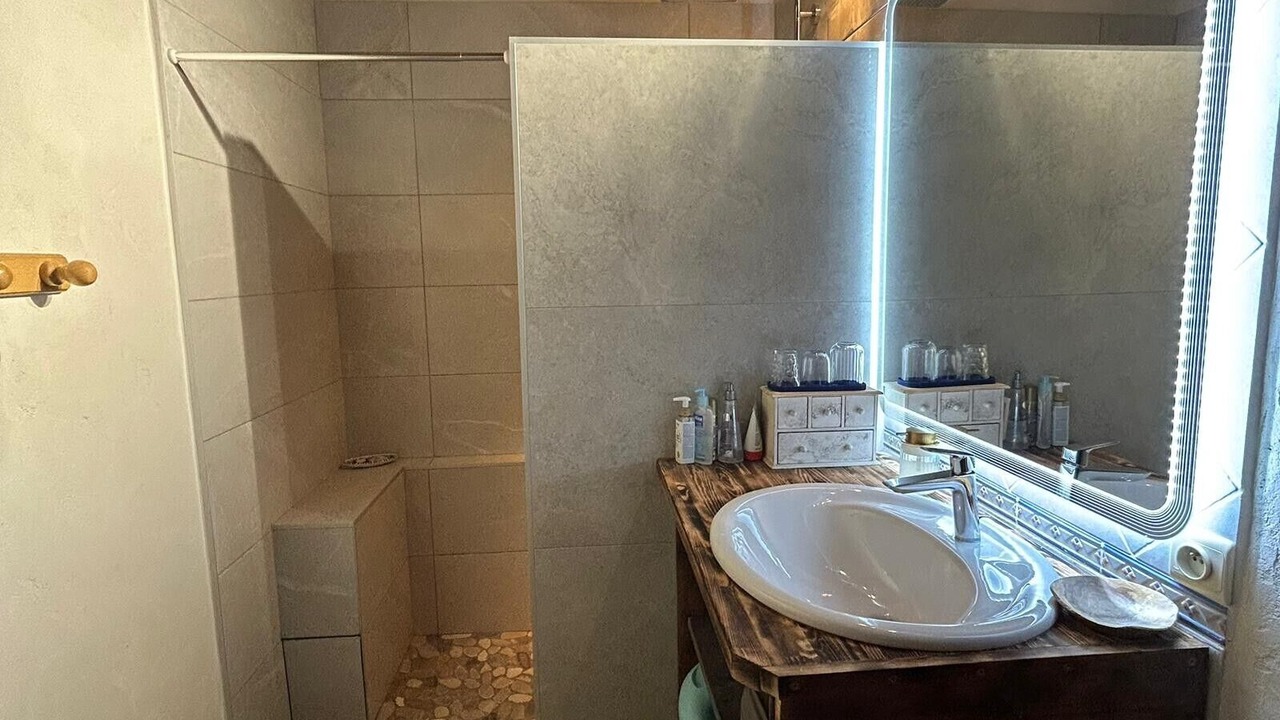 Photo of Bathroom in Giez