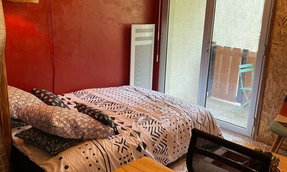 Photo of Bedroom in Saint-Georges-de-Didonne