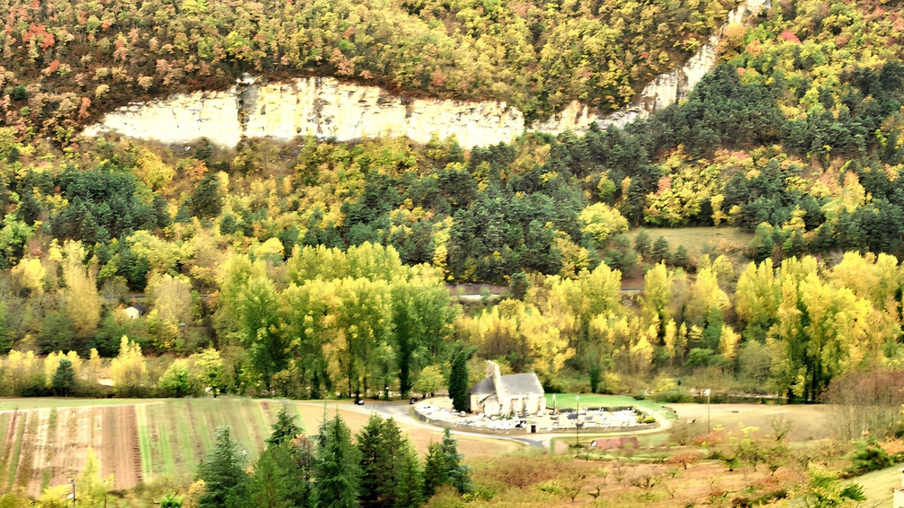 Photo of Others in Mostuejouls