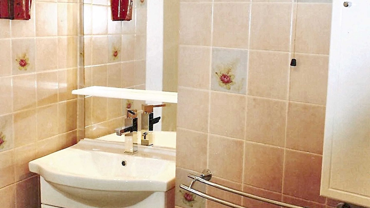 Photo of Bathroom in Mostuejouls