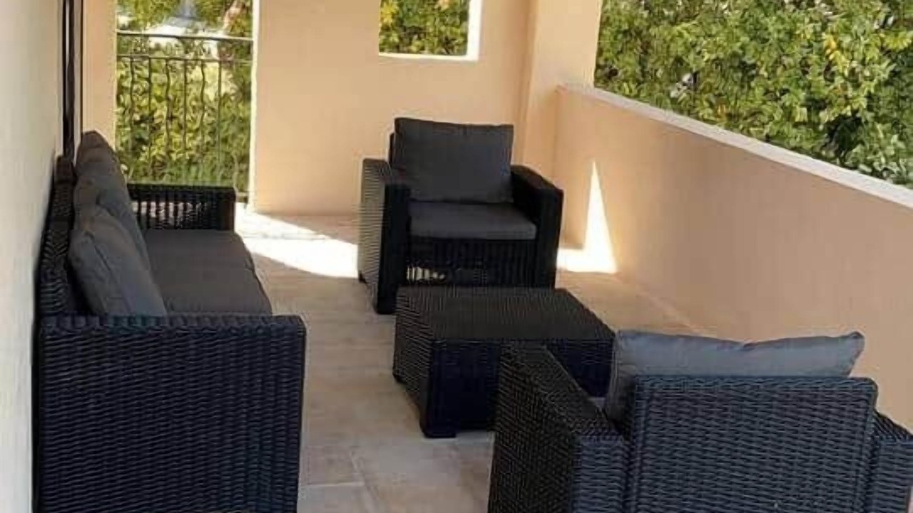 Photo of Patio Balcony in Cabrieres-dʼAigues