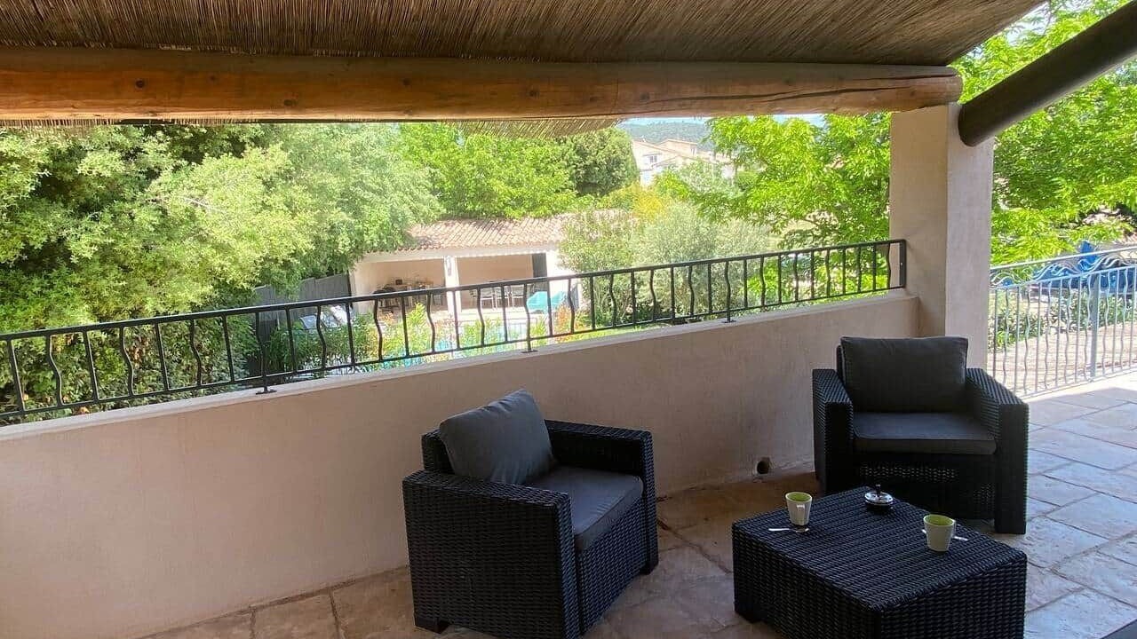 Photo of Patio Balcony in Cabrieres-dʼAigues