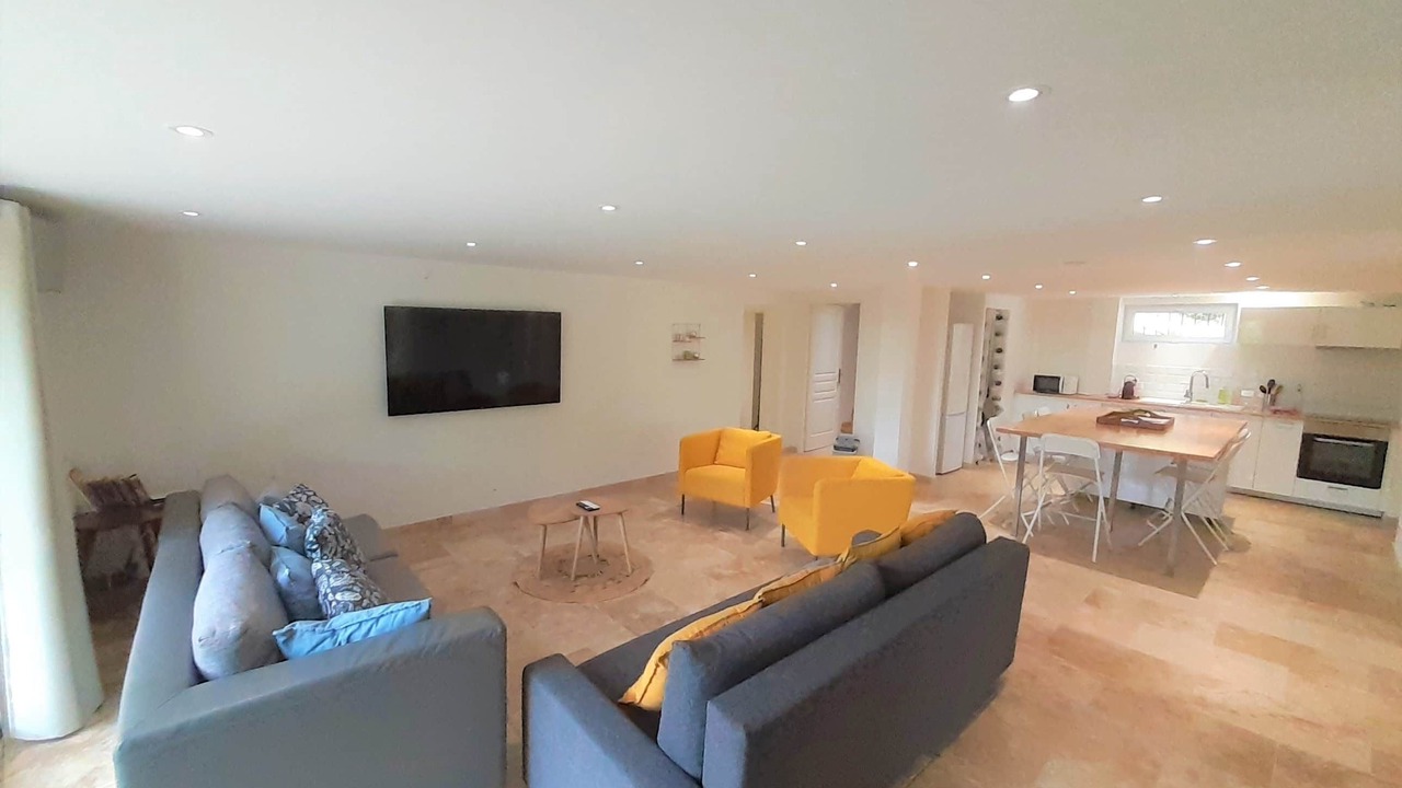 Photo of Livingroom in Cabrieres-dʼAigues