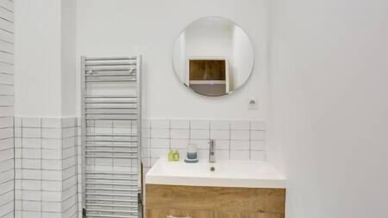 Photo of Bathroom in Quartier de la Roquette