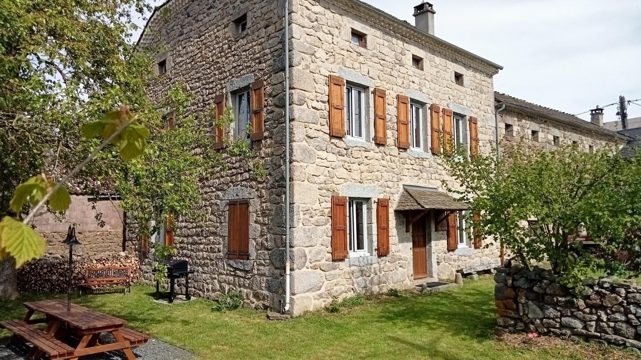 Photo of Outdoor in Saint-Symphorien
