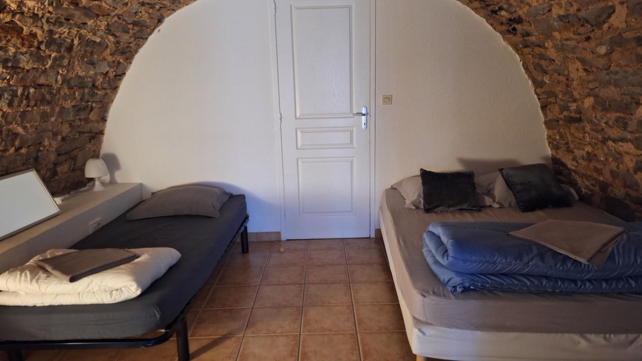 Photo of Bedroom in Rogues