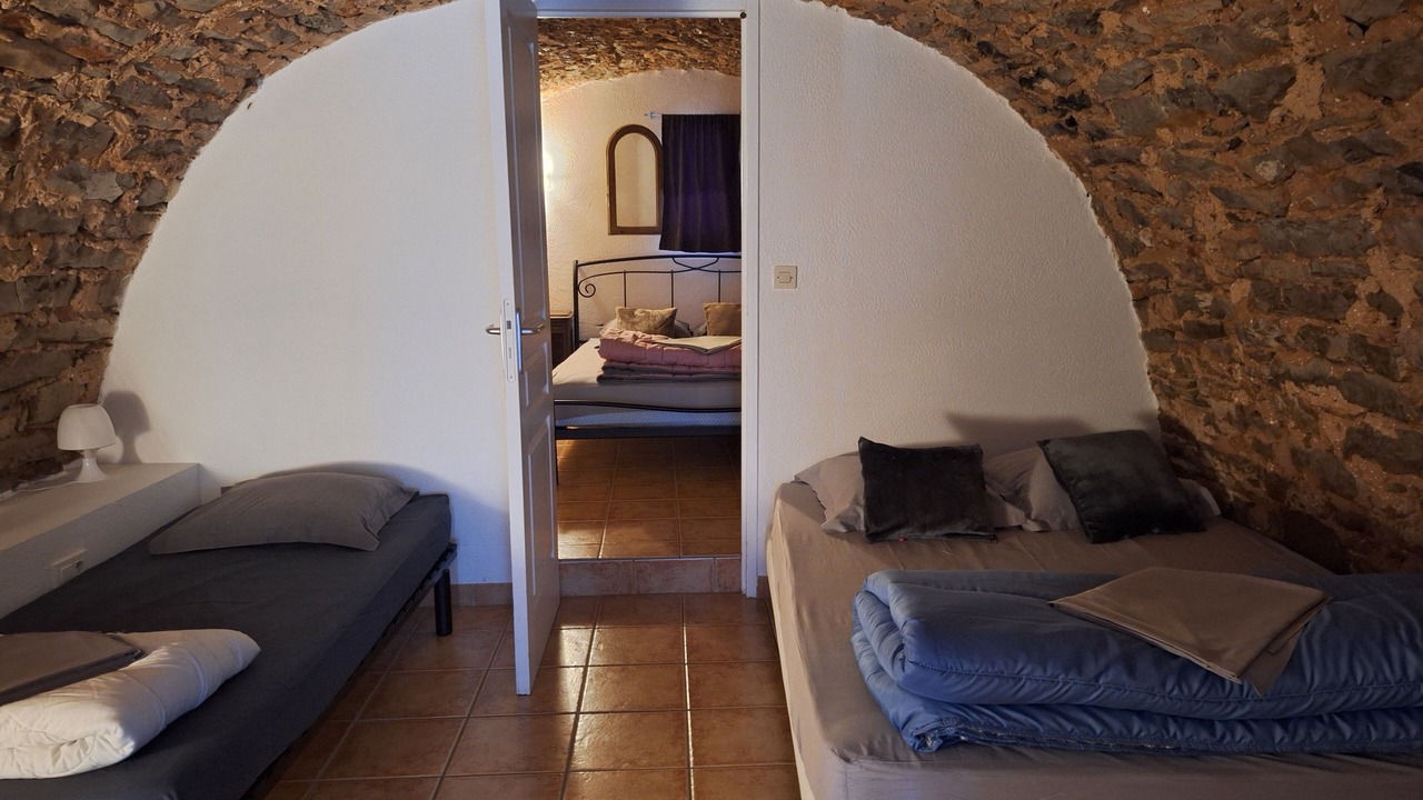 Photo of Bedroom in Rogues