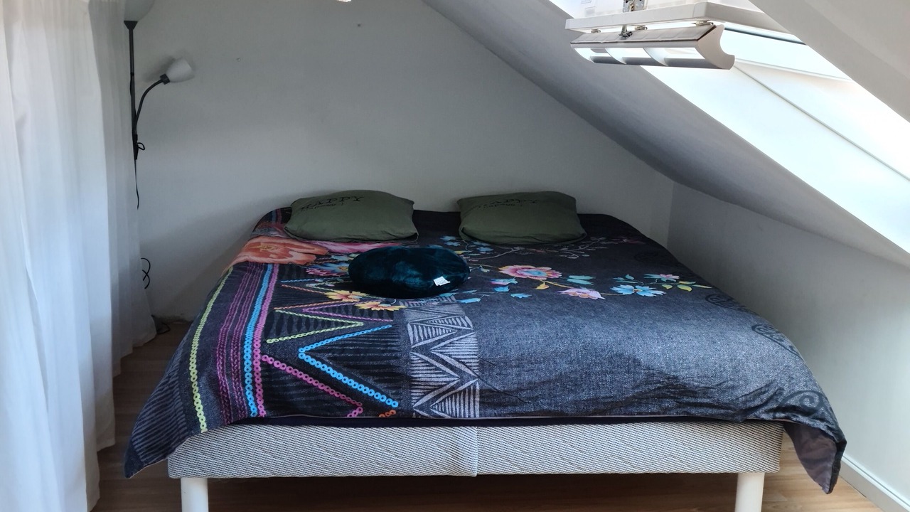 Photo of Bedroom in Ensues-la-Redonne