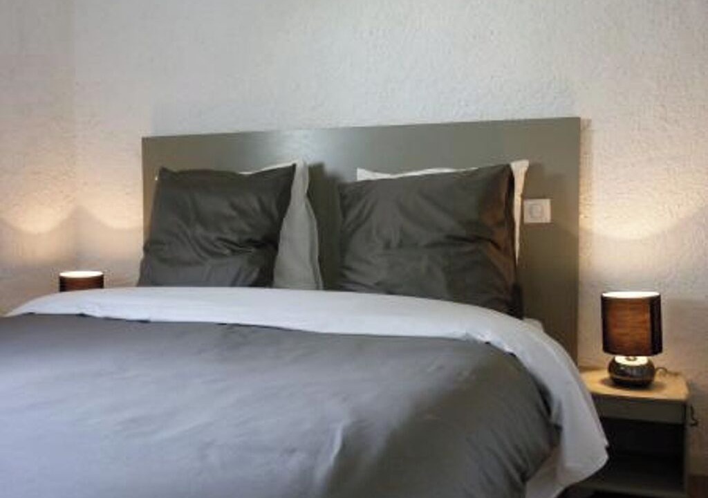 Photo of Bedroom in Peux-et-Couffouleux