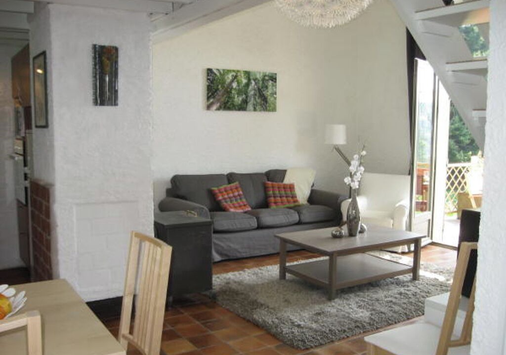 Photo of Livingroom in Peux-et-Couffouleux