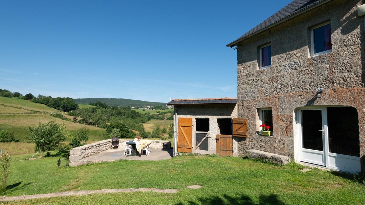 Photo of Patio Balcony in Paulhac-en-Margeride