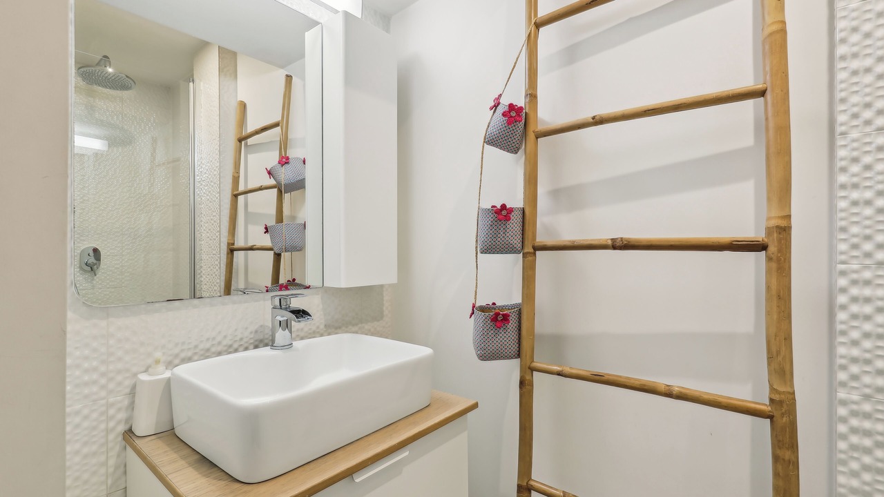 Photo of Bathroom in Montmartre