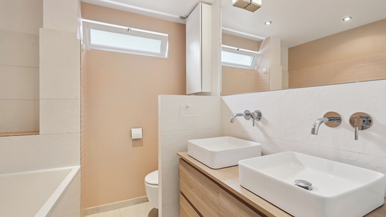 Photo of Bathroom in Montmartre