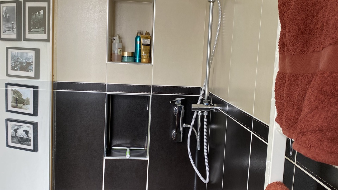 Photo of Bathroom in Porte-Saint-Martin