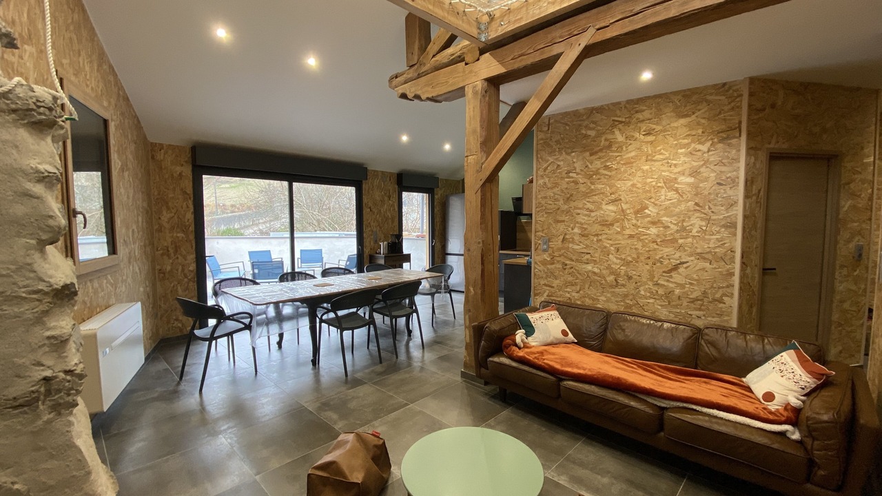 Photo of Livingroom in Giez
