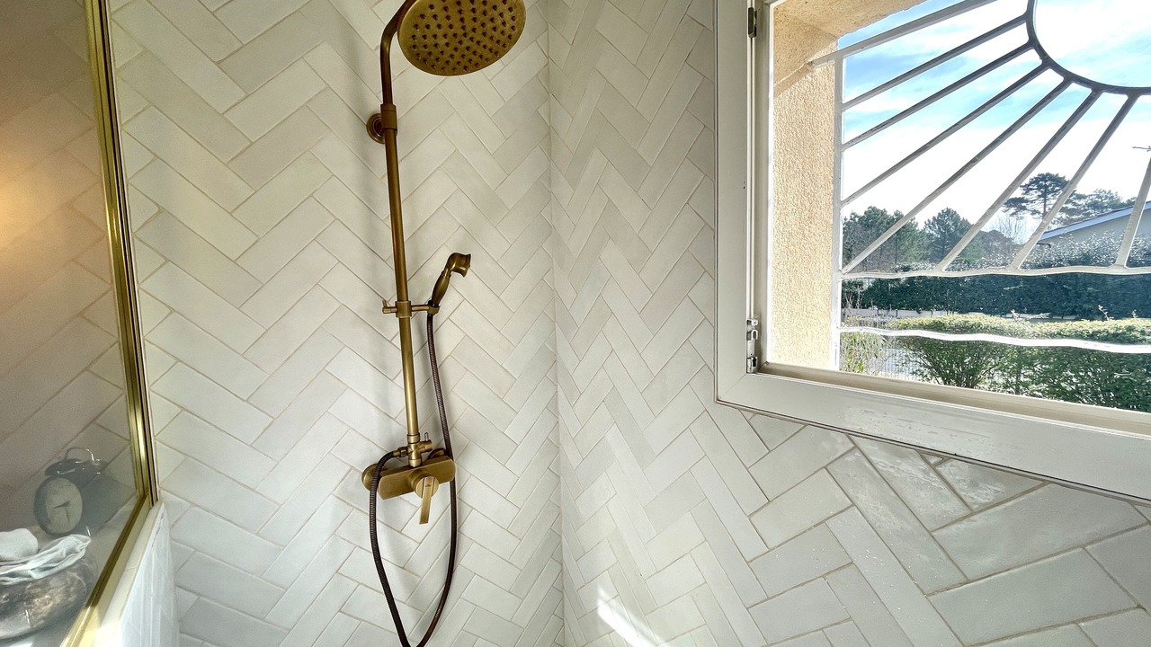 Photo of Bathroom in Salles