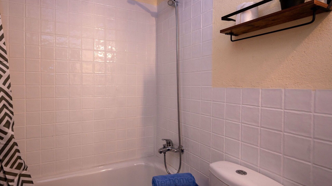 Photo of Bathroom in Taull