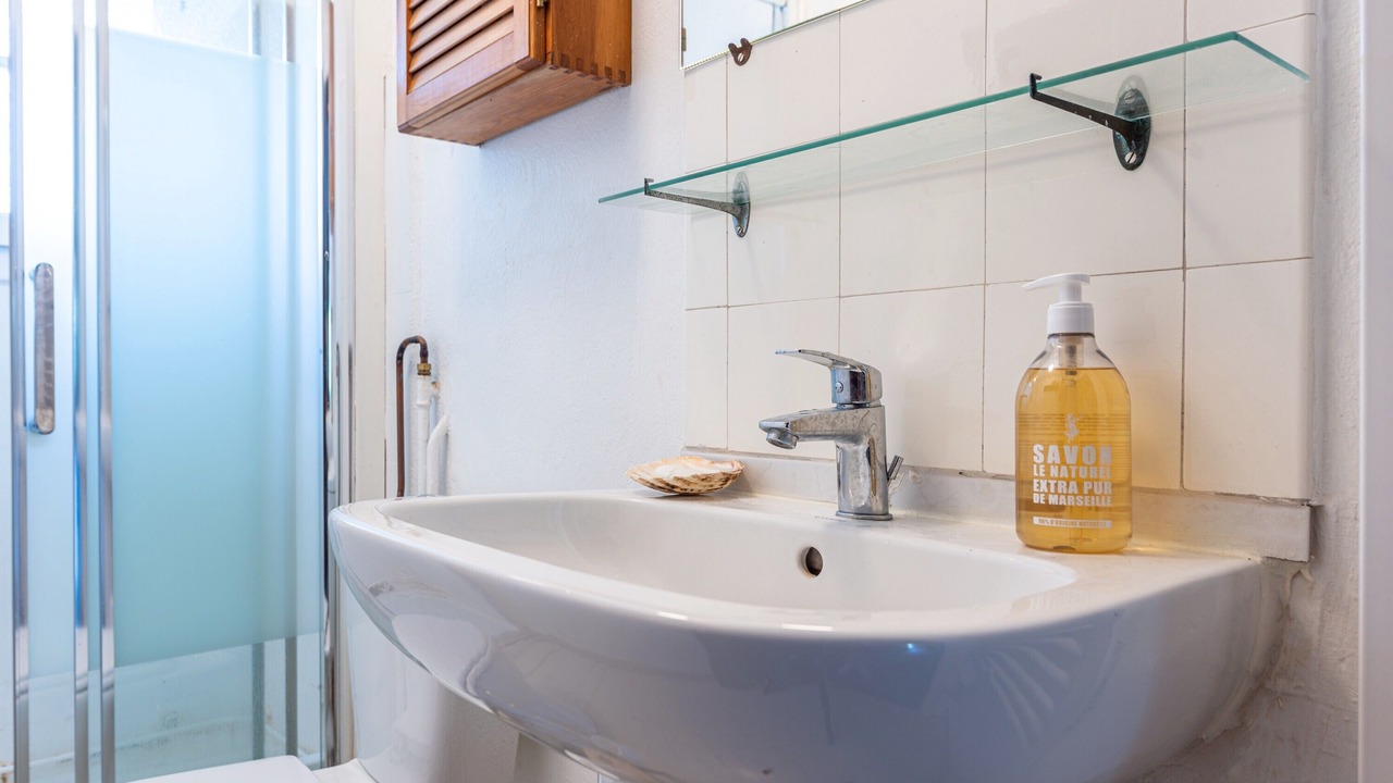 Photo of Bathroom in Saint-Jorioz