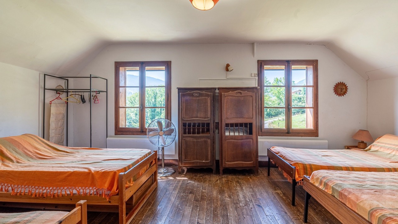 Photo of Bedroom in Saint-Jorioz