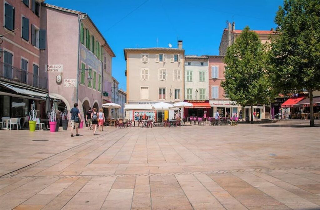 Photo of Outdoor in Montelimar