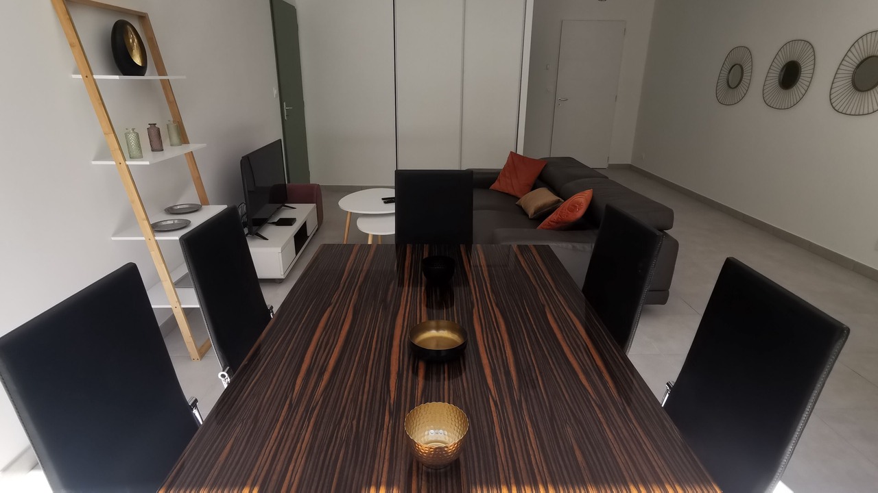 Photo of Livingroom in Montelimar
