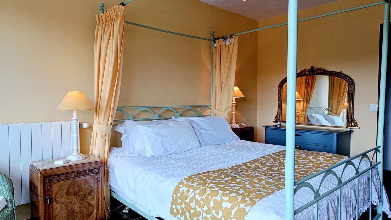 Photo of Bedroom in Saint-Jean-du-Pin