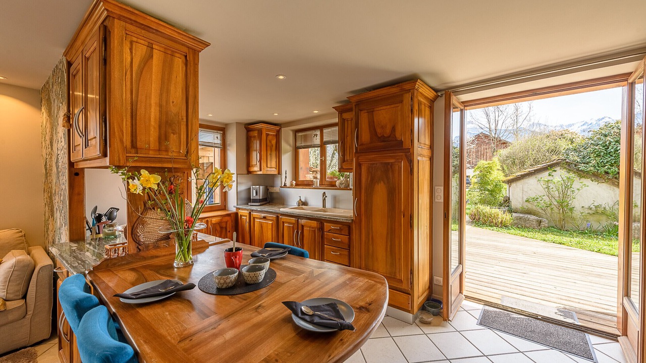 Photo of Kitchen in Saint-Jorioz