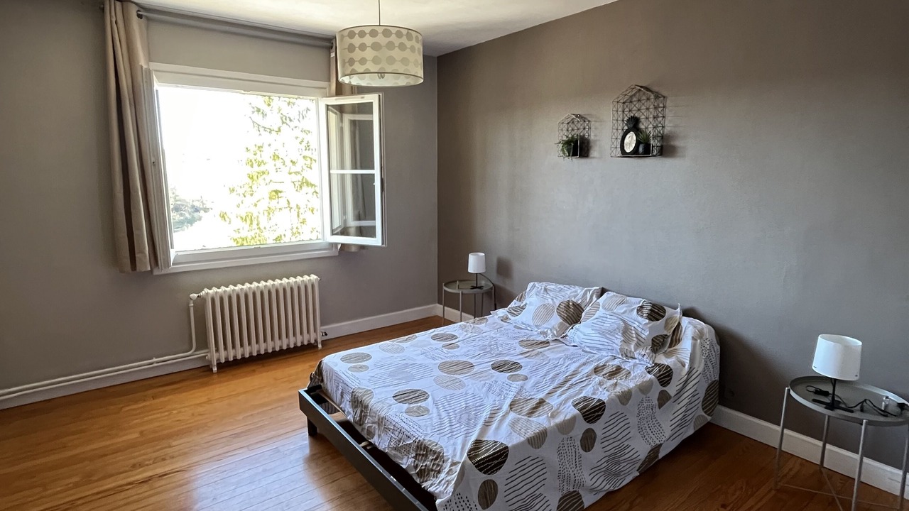 Photo of Bedroom in Saint-Etienne-Cantales