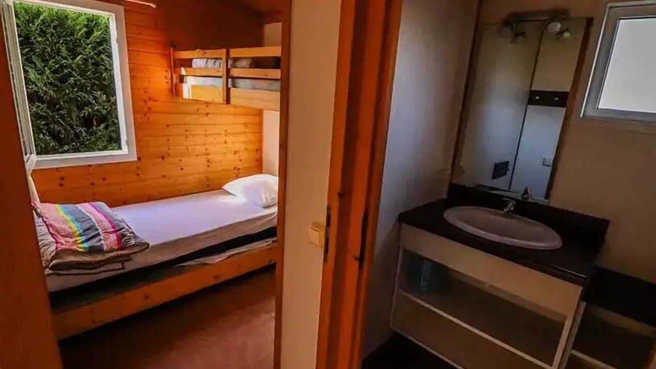 Photo of Bedroom in Audenge