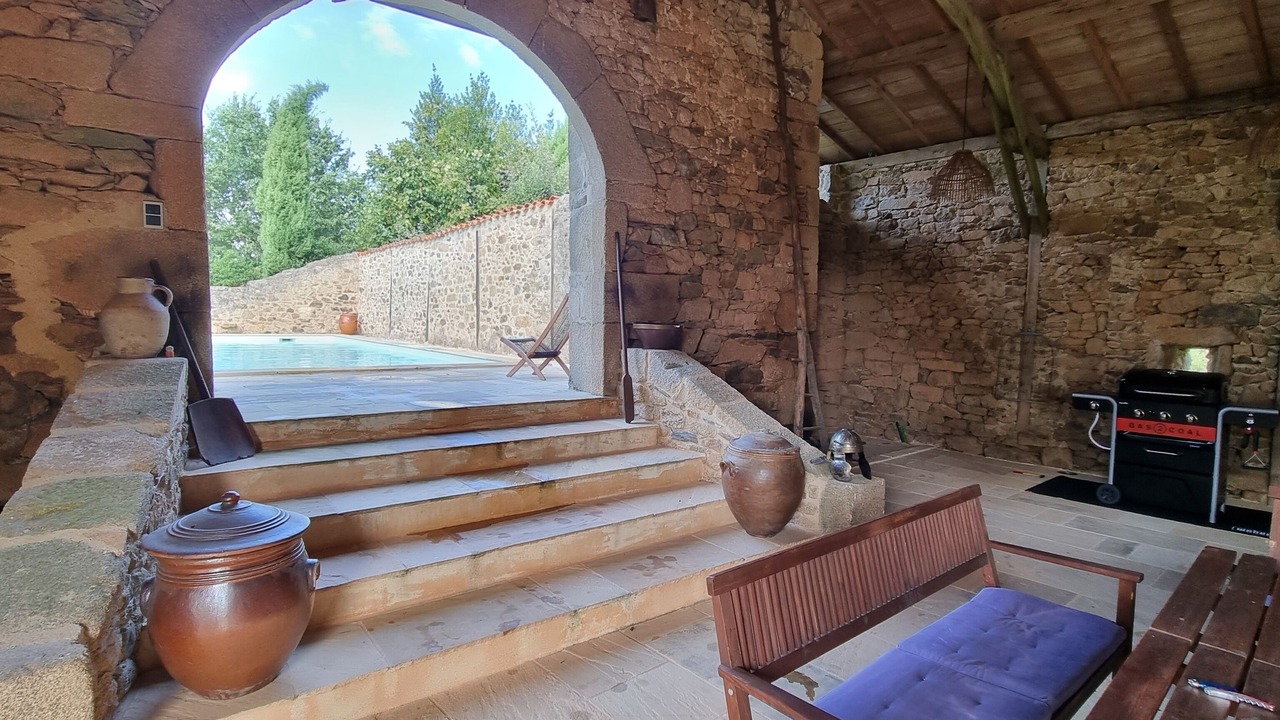 Photo of Patio Balcony in Saint-Cirgues