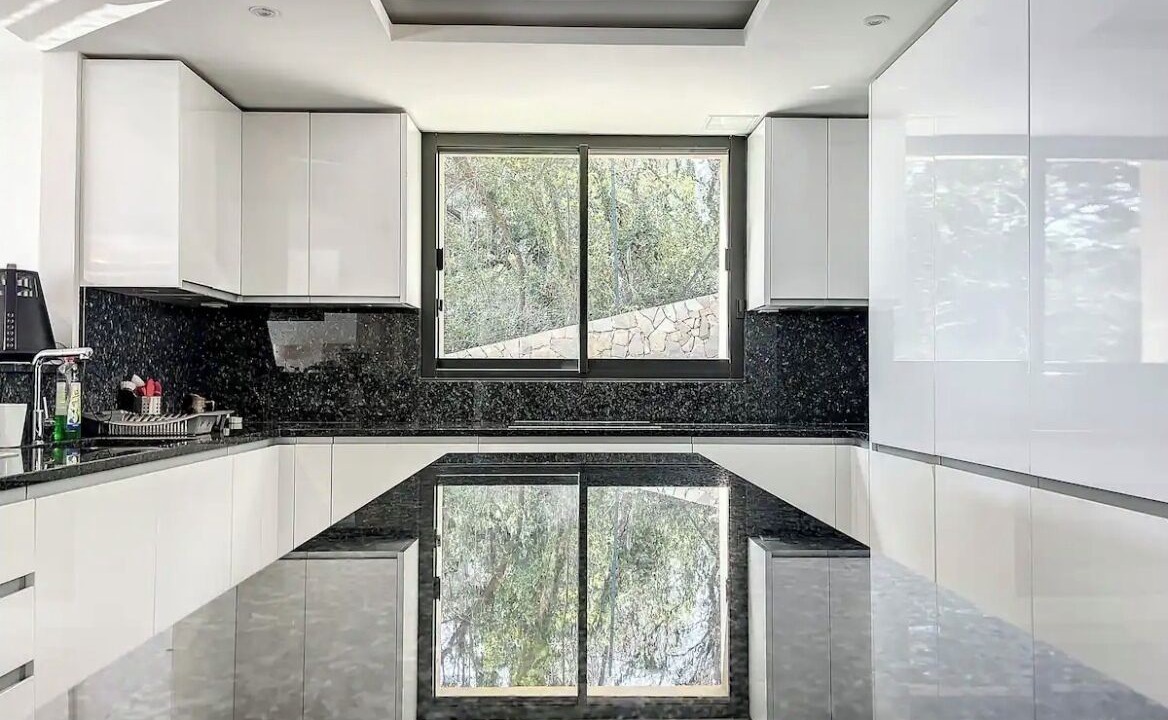 Photo of Kitchen in Mougins