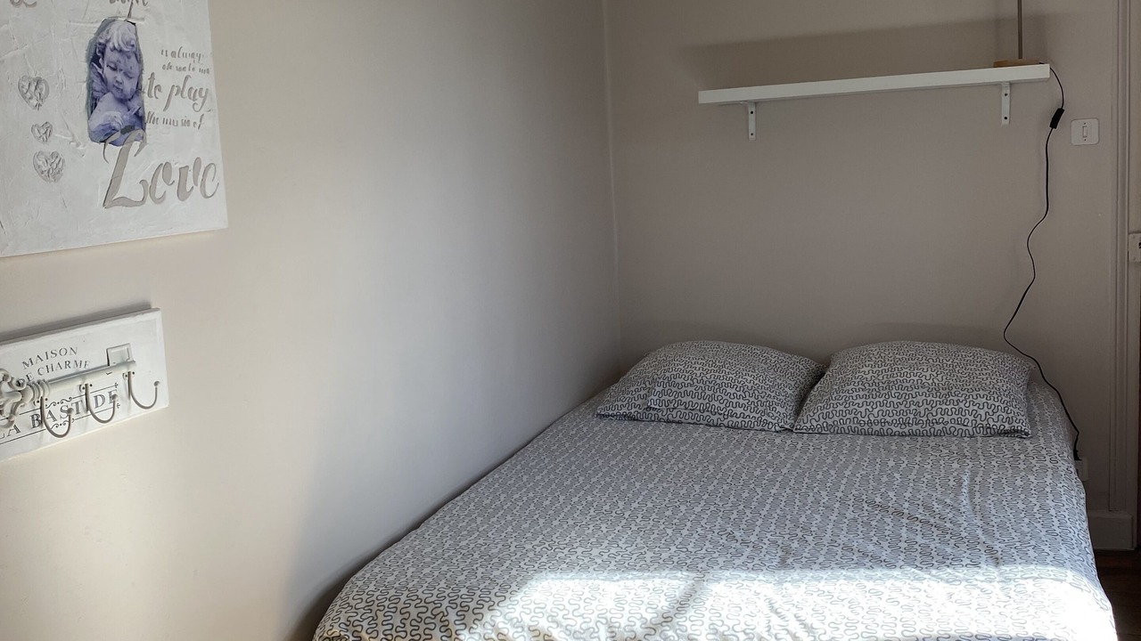 Photo of Bedroom in Grezes