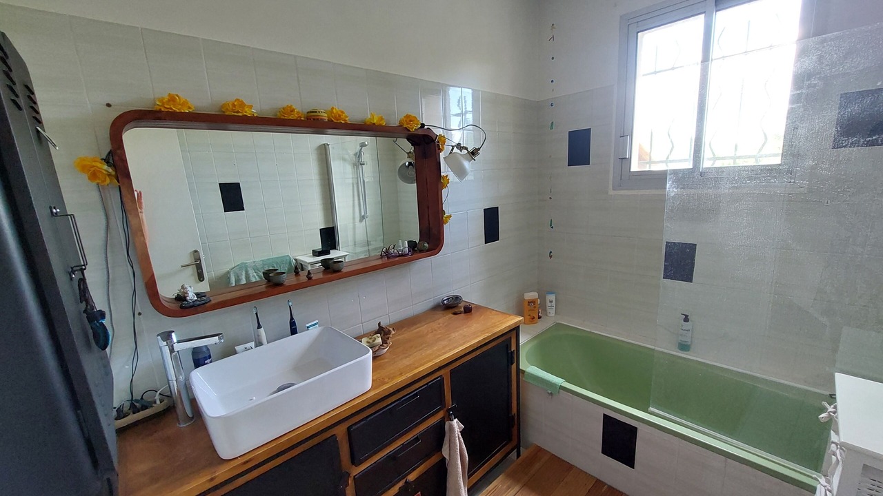 Photo of Bathroom in Lagorce
