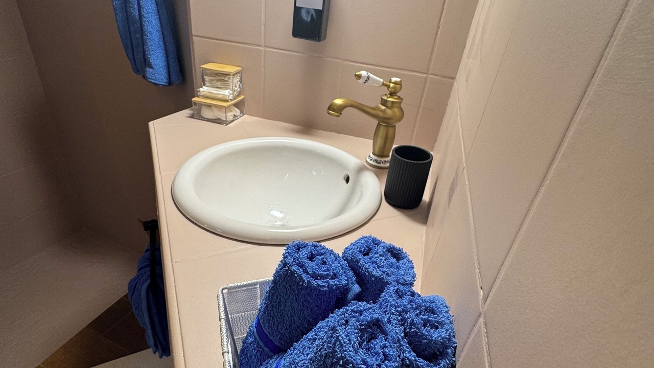 Photo of Bathroom in Saint-Roch