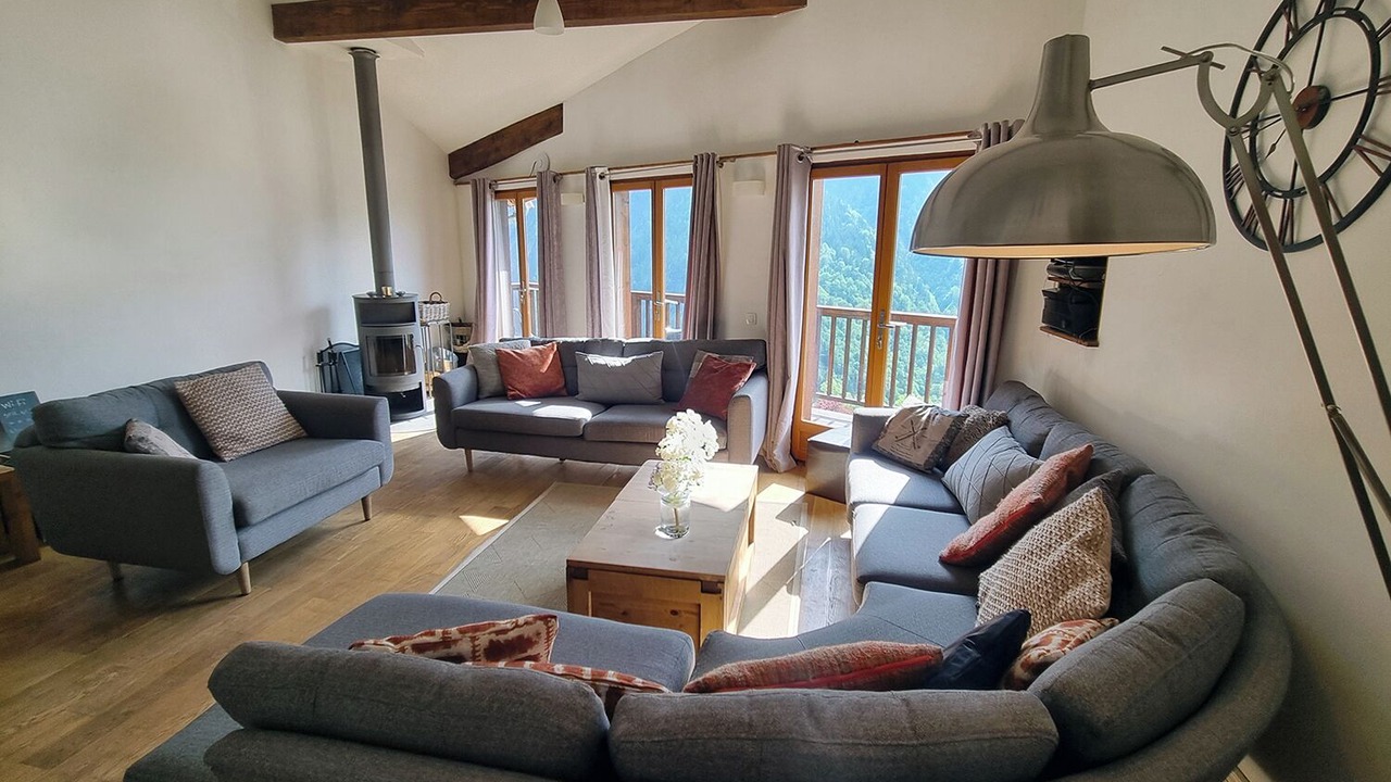 Photo of Livingroom in Les Varcins