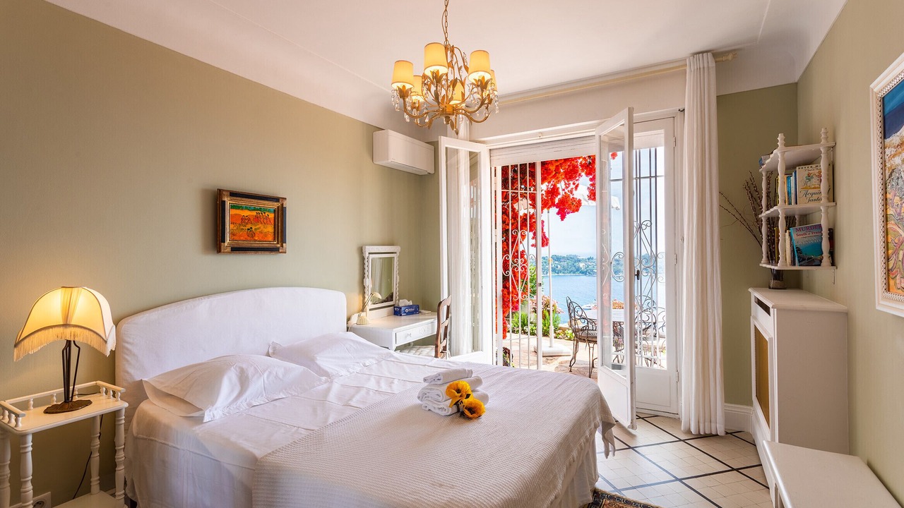 Photo of Bedroom in Villefranche-sur-Mer